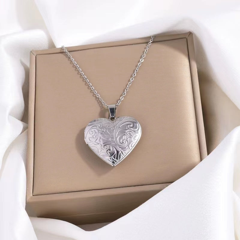 Vintage Heart Locket Necklace