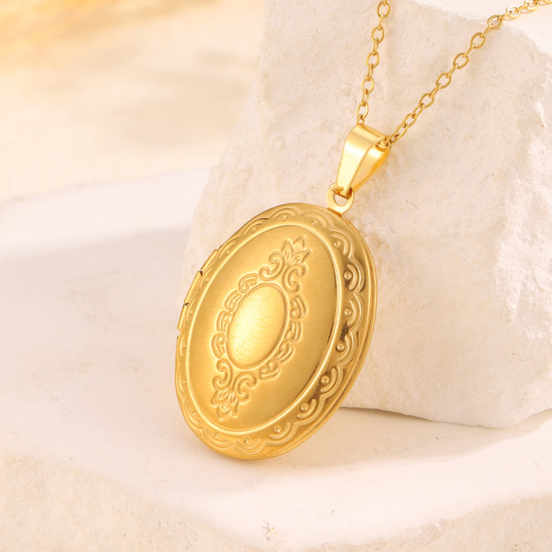 Vintage Mirror Oval Locket Necklace