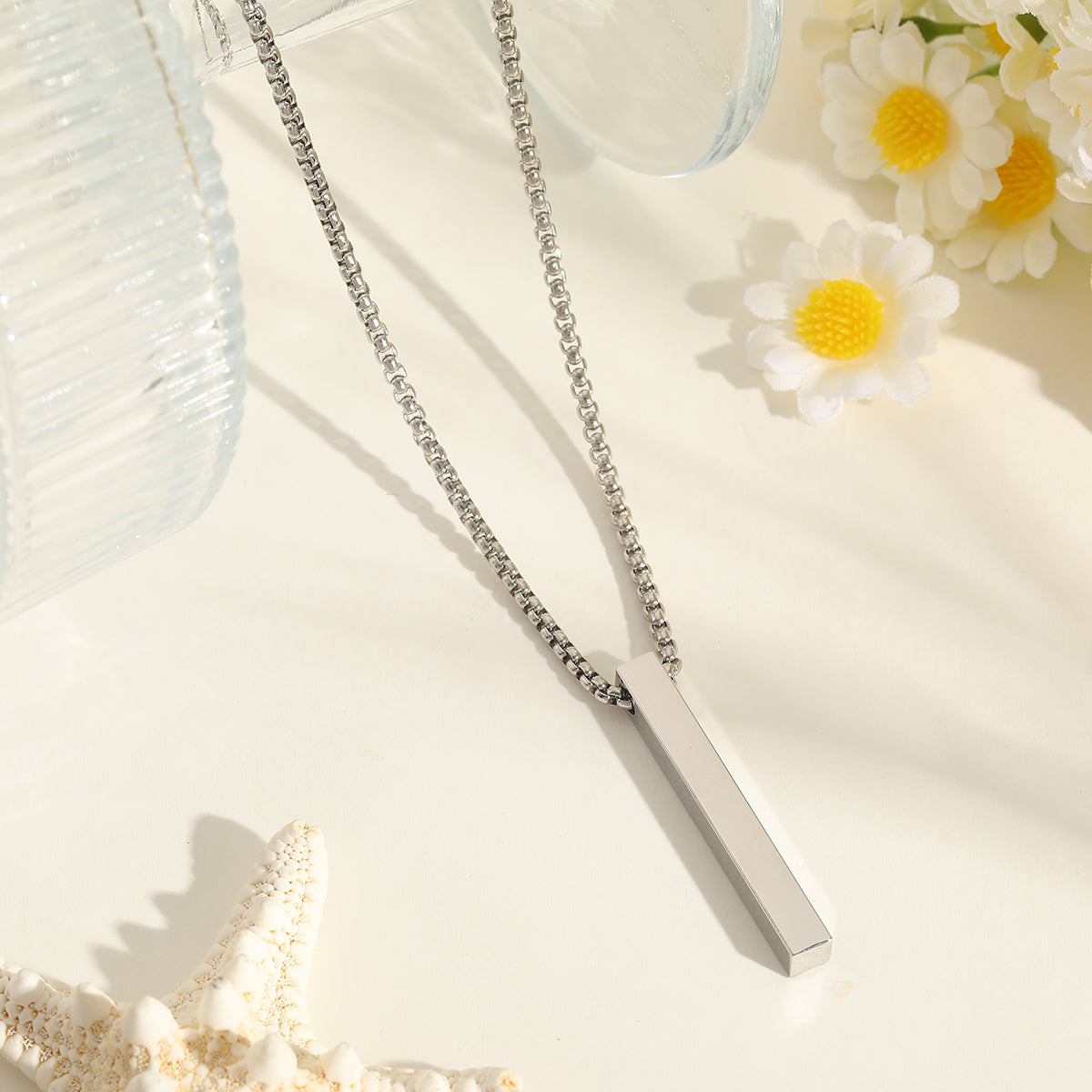 Simple Bar necklace