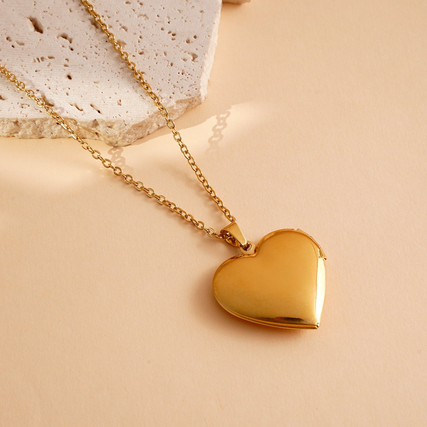 Heart Locket Pendant Necklace